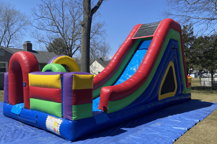 35' Dash n Slide Obstacle Course